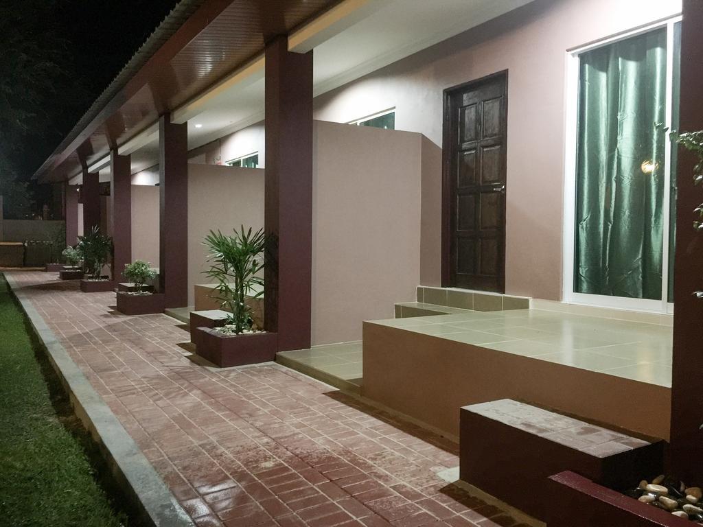 Harmony Guesthouse Sdn Bhd Padang Mat Sirat Zewnętrze zdjęcie